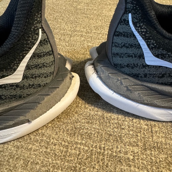 Hoka Mach 5 Black and White Athletic Sneakers. Size 8B - Picture 6 of 8